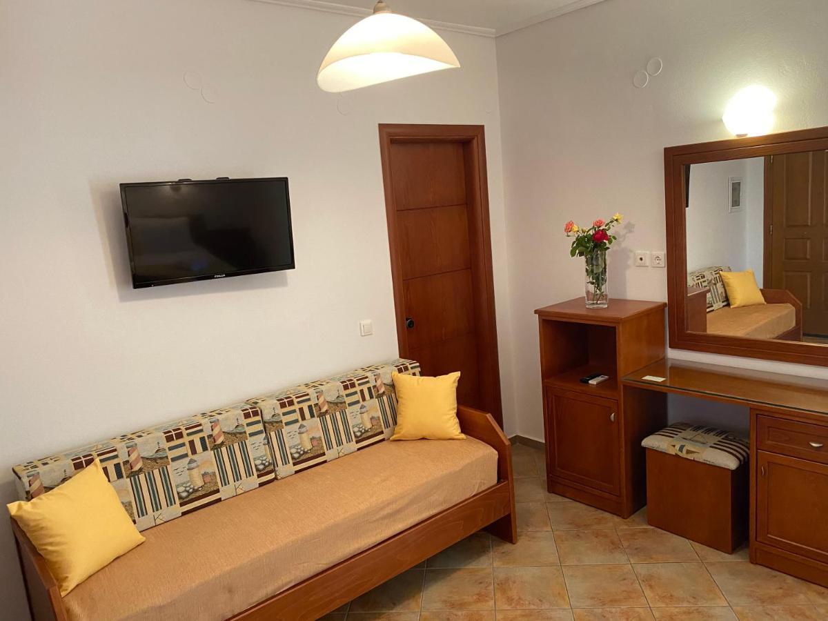 Thalina Hotel Marathókampos Zewnętrze zdjęcie